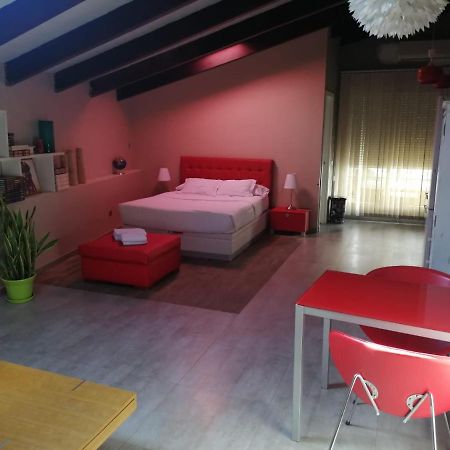 Apartamento Gutenberg Valenza Esterno foto
