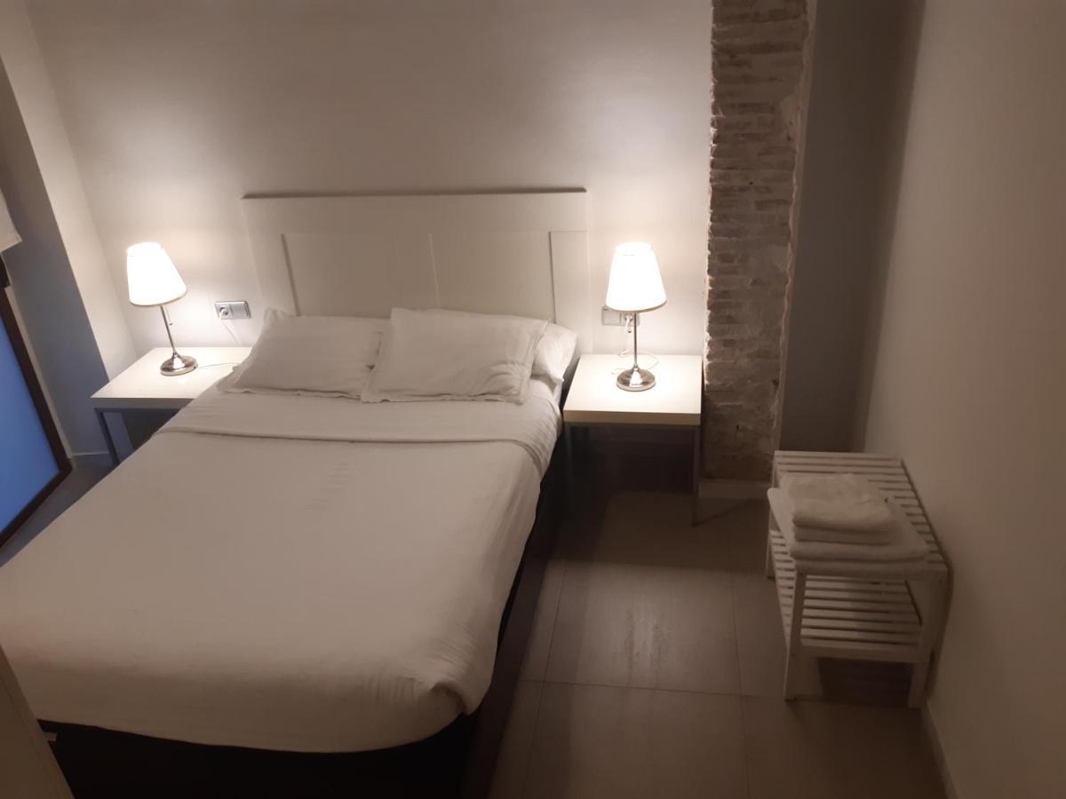 Apartamento Gutenberg Valenza Esterno foto