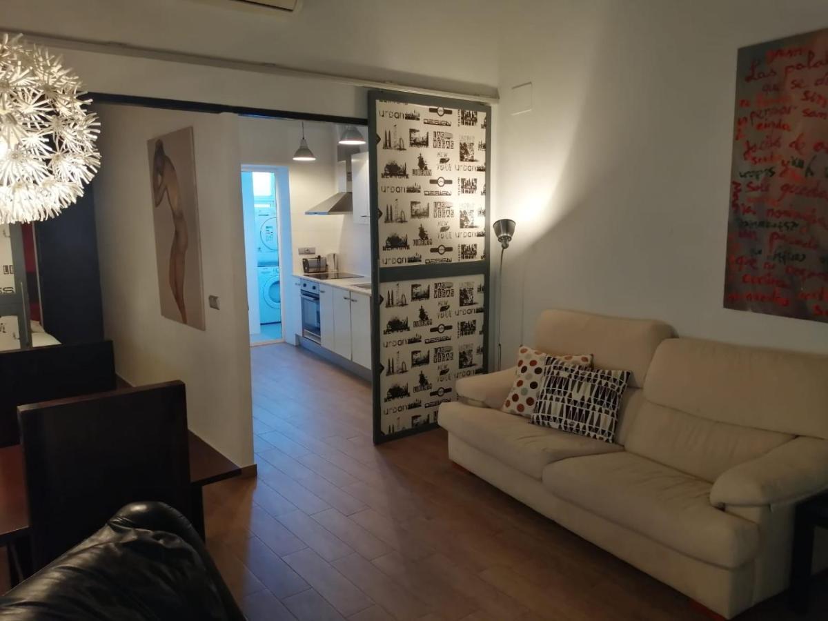 Apartamento Gutenberg Valenza Esterno foto